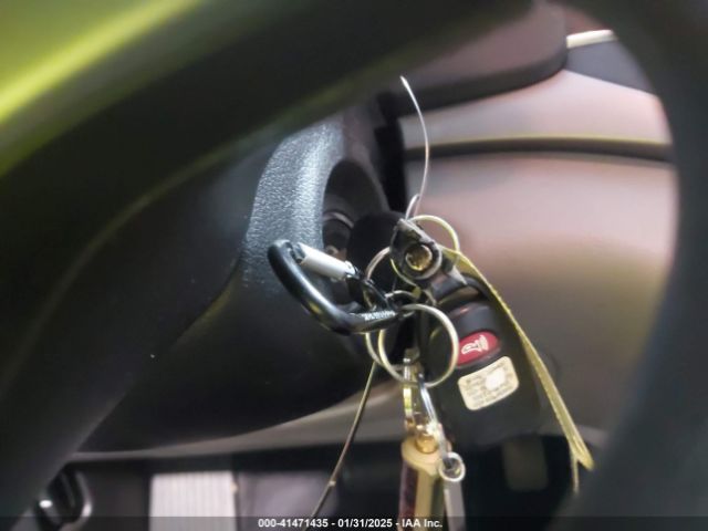 KMHD84LF0HU262957 Hyundai ELANTRA SE