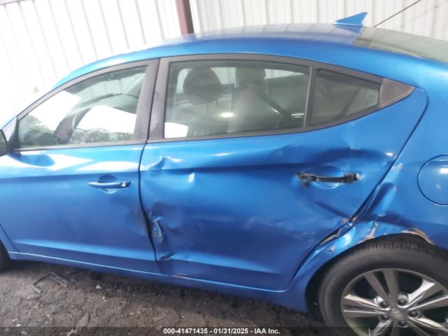KMHD84LF0HU262957 Hyundai ELANTRA SE