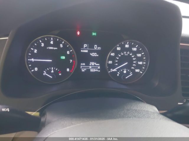 KMHD84LF0HU262957 Hyundai ELANTRA SE