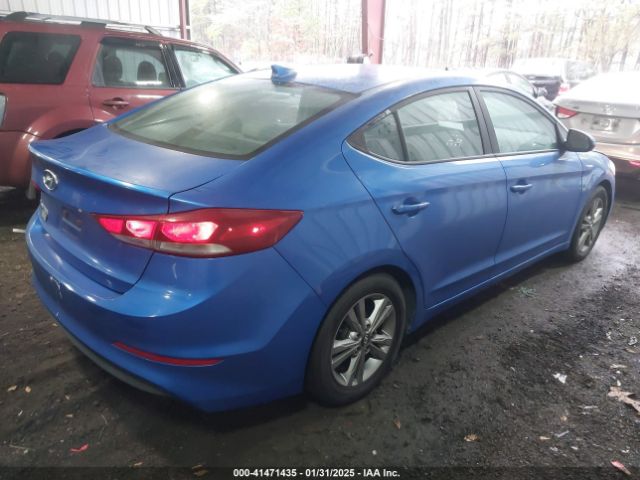 KMHD84LF0HU262957 Hyundai ELANTRA SE