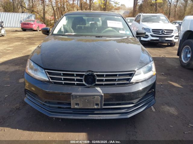 3VW2B7AJ1JM217989 Volkswagen Jetta 1.4t S