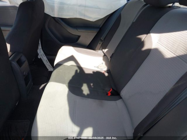 3VW2B7AJ1JM217989 Volkswagen Jetta 1.4t S