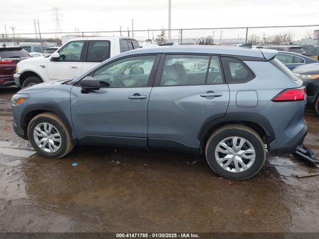 Toyota Corolla Cross L 2022 7MUAAABG3NV040858 Image 15
