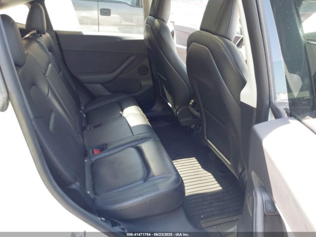 5YJYGDEE1MF259548 Tesla Model Y