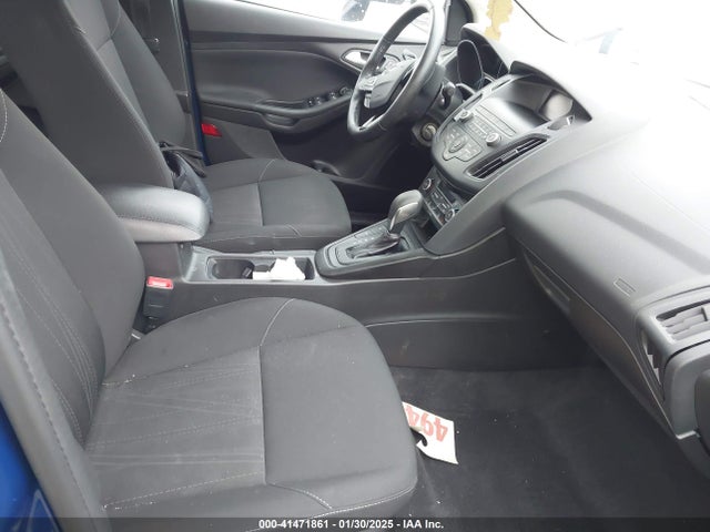 Ford FOCUS SE 2018 1FADP3FE8JL318861 Image 5