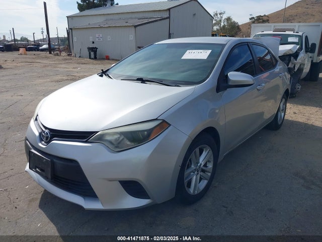 Toyota COROLLA LE 2015 5YFBURHEXFP249602 Image 2