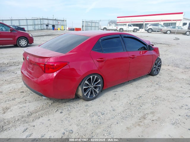 2T1BURHE5KC239490 Toyota COROLLA SE