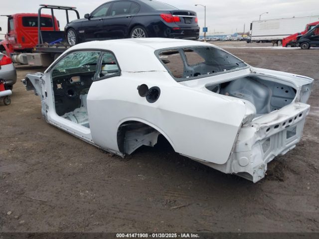 2C3CDZFJ3FH708581 Dodge Challenger R/t Scat Pack