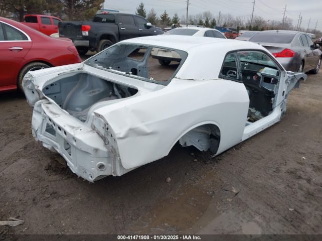 2C3CDZFJ3FH708581 Dodge Challenger R/t Scat Pack