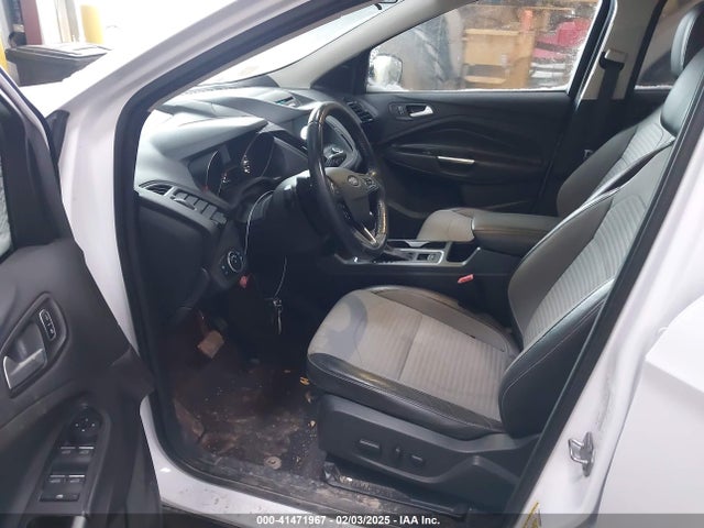 Ford ESCAPE SE 2017 1FMCU9G94HUB80996 Image 5