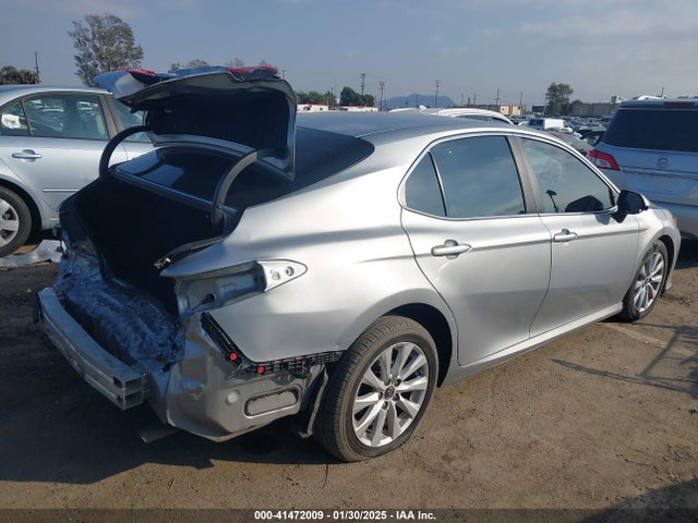 4T1B11HK8JU121849 Toyota CAMRY LE