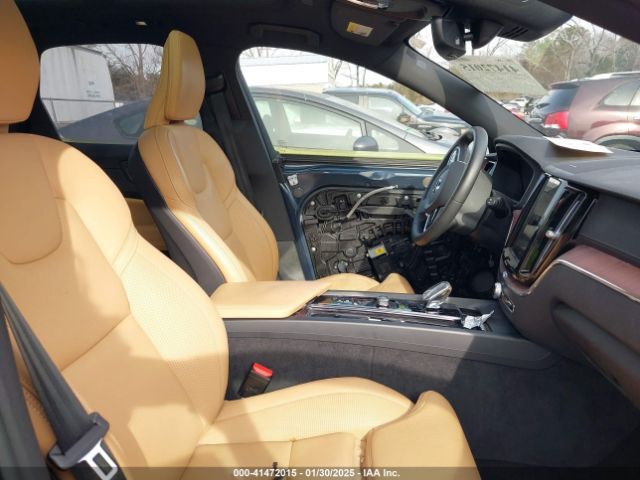 YV4062RX4P1341137 Volvo Xc60 B6 Ultimate Dark Theme