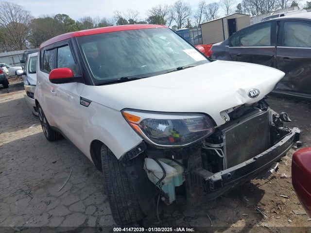 KIA SOUL + 2019 KNDJP3A50K7656477 Image 1