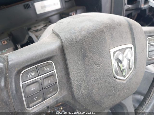 3C6JR6CT1JG194996 RAM 1500 Sport  4x2 6'4 Box