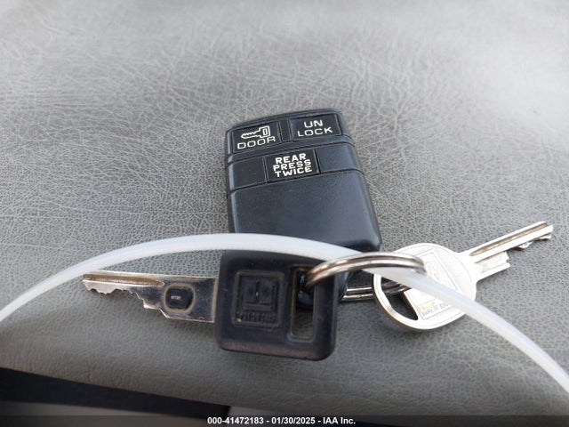 41472183 :رقم المزاد ، 1G1BL52PXTR144185 vin ، 1996 Chevrolet Caprice / Impala Classic Ss مزاد بيع