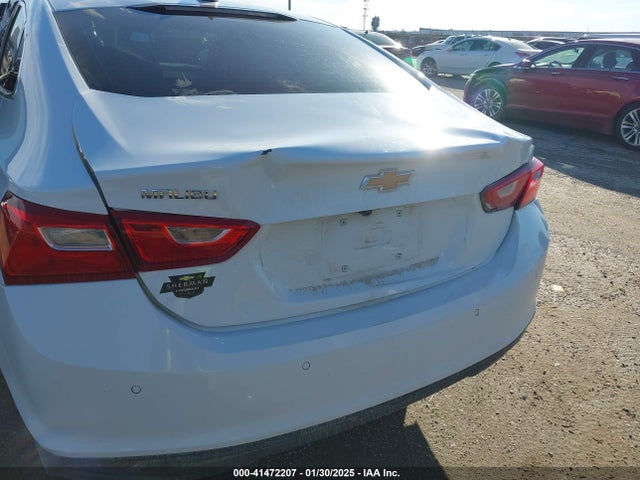 1G1ZB5ST1SF100607 Chevrolet Malibu Fwd Ls