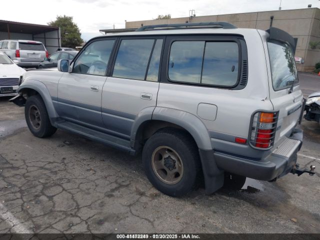 1997 TOYOTA LAND CRUISER JT3HJ85JXV0177568 Photo 2