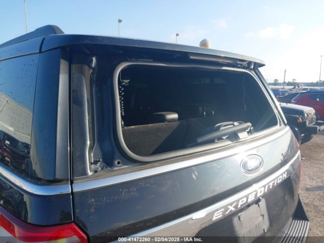 1FMJU1JT9KEA16156 Ford Expedition Xlt