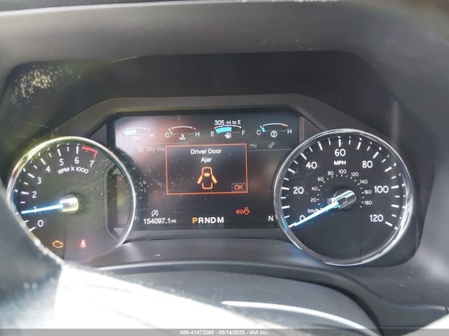 1FMJU1JT9KEA16156 Ford Expedition Xlt