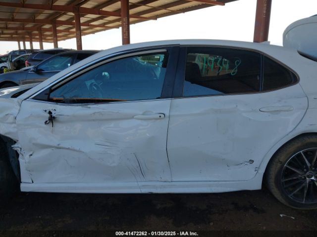 4T1G11AK4MU413986 Toyota CAMRY SE