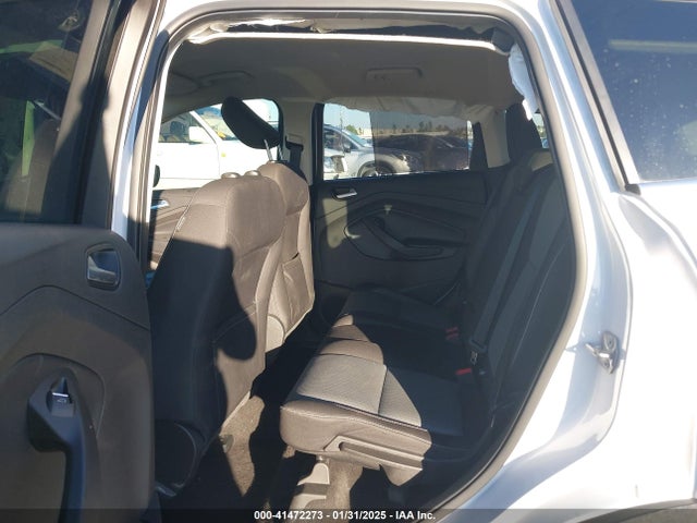 1FMCU0GDXKUA34142 Ford ESCAPE SE