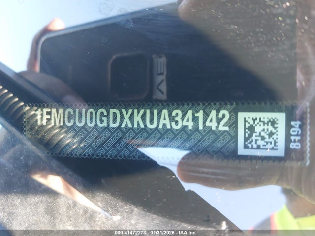 1FMCU0GDXKUA34142 Ford ESCAPE SE