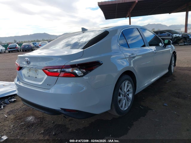 Toyota CAMRY LE 2022 4T1C11AK0NU068424 Image 4