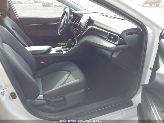 Toyota CAMRY LE 2022 4T1C11AK0NU068424 Image 5