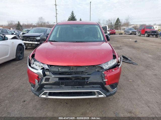 JA4AZ3A33KZ013421 Mitsubishi Outlander Es