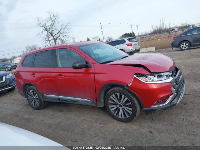 JA4AZ3A33KZ013421 Mitsubishi Outlander Es