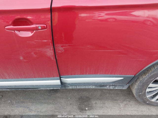 JA4AZ3A33KZ013421 Mitsubishi Outlander Es