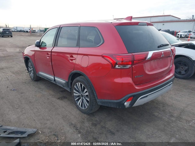 JA4AZ3A33KZ013421 Mitsubishi Outlander Es