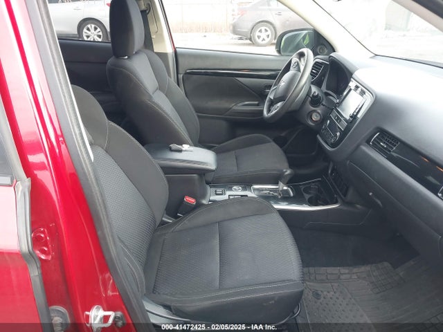 JA4AZ3A33KZ013421 Mitsubishi Outlander Es