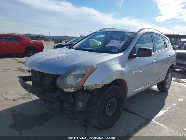 Nissan Rogue Select S 2014 JN8AS5MT7EW623124 Image 2