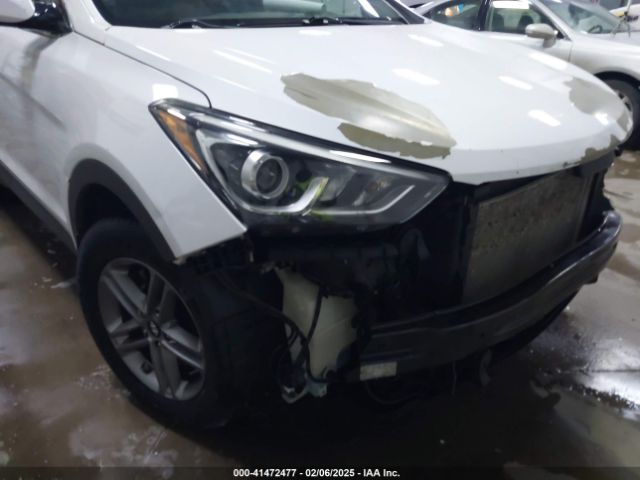 5NMZUDLB8HH015549 Hyundai Santa Fe Sport 2.4l