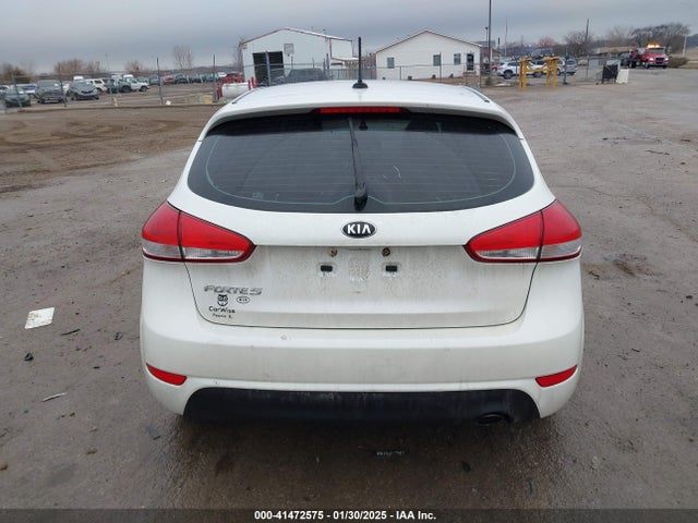 KIA Forte 5-door Lx 2016 KNAFK5A86G5572755 Image 16