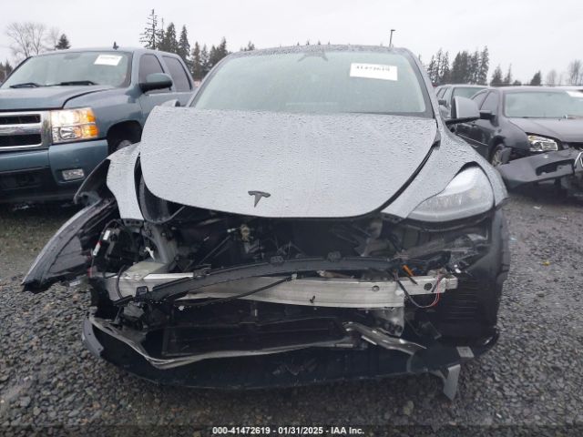 7SAYGAEE2RF186392 Tesla Model Y Long Range Dual Motor All-wheel Drive