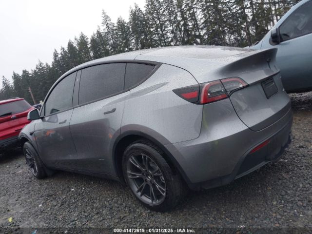 7SAYGAEE2RF186392 Tesla Model Y Long Range Dual Motor All-wheel Drive