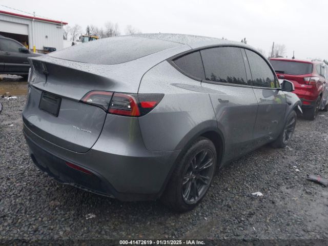 7SAYGAEE2RF186392 Tesla Model Y Long Range Dual Motor All-wheel Drive