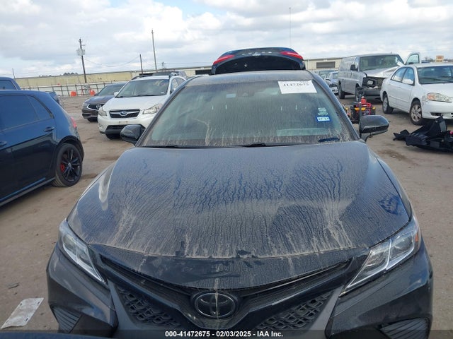 4T1B11HK3JU139935 Toyota CAMRY SE