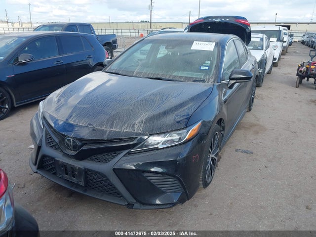4T1B11HK3JU139935 Toyota CAMRY SE