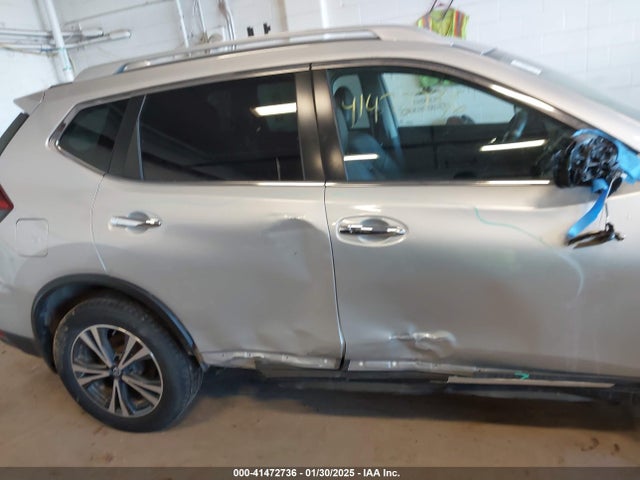 5N1AT2MV5JC839537 Nissan Rogue Sl