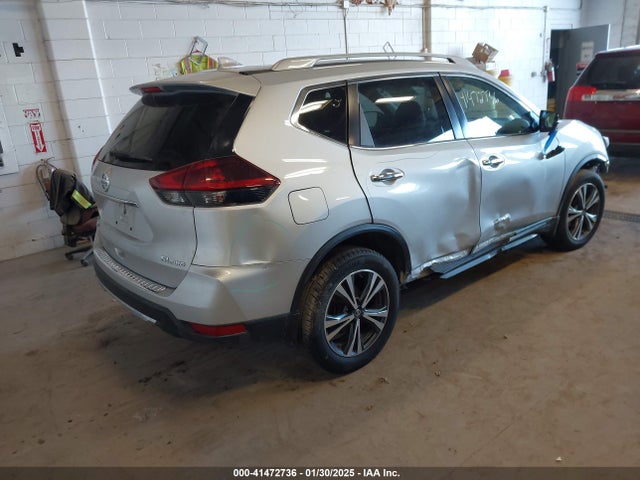 5N1AT2MV5JC839537 Nissan Rogue Sl