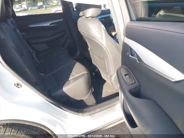 Infiniti Qx50 Luxe Awd 2021 3PCAJ5BB4MF118461 Image 8