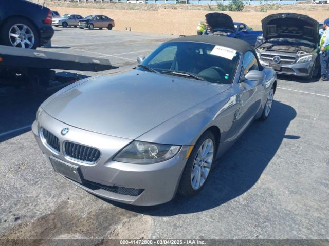 2006 BMW Z4 4USBU33556LW68934 Photo 1