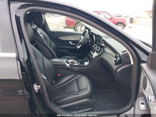 55SWF4JB2GU176221 Mercedes-Benz C 300 Luxury/sport