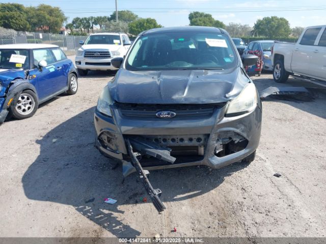1FMCU0F75GUB30893 Ford ESCAPE S