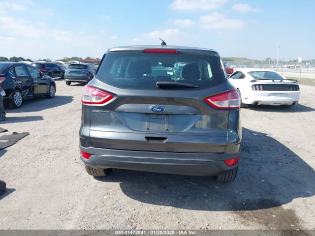 1FMCU0F75GUB30893 Ford ESCAPE S