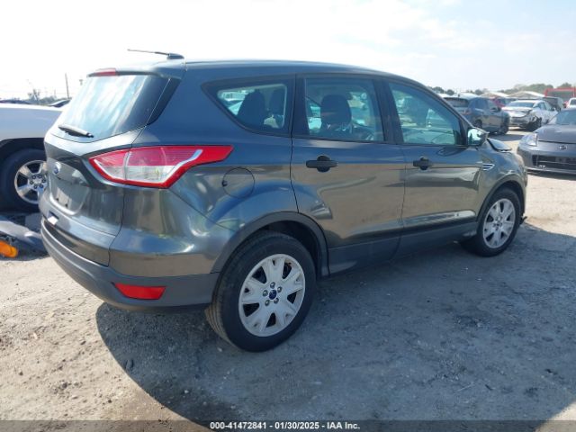 1FMCU0F75GUB30893 Ford ESCAPE S