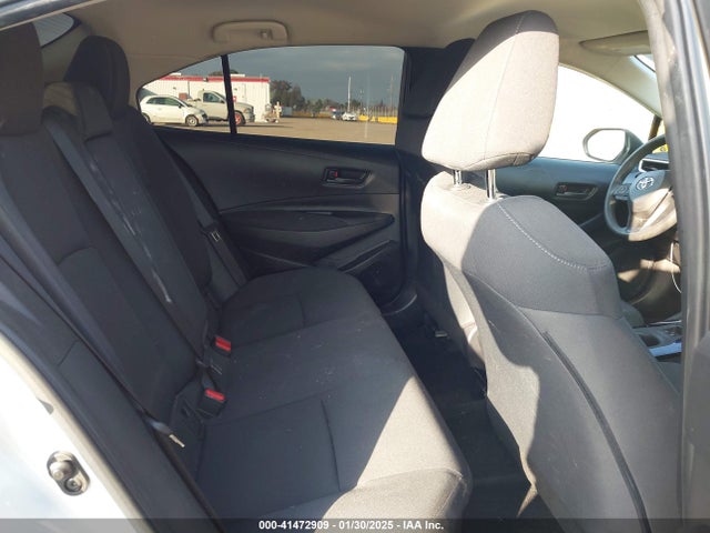 Toyota Corolla Hybrid Le 2022 JTDEAMDE8N3012841 Image 8